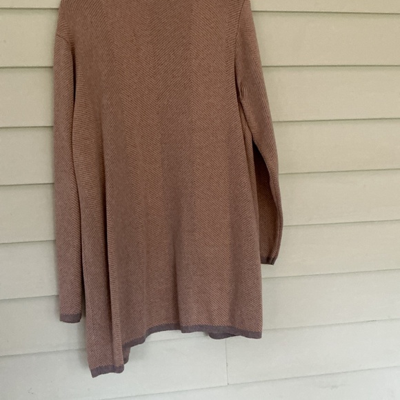 Cardigan - Picture 6 of 6